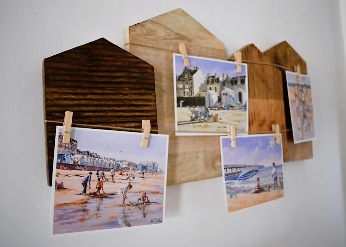 L'escapade - Les Pieds Dans L'eau A Luc *